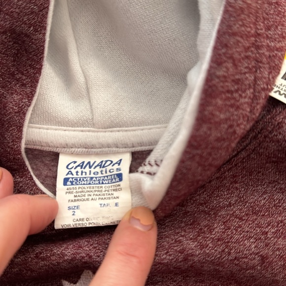 Canadá Athletics Banff Hoodie Sweatshirt Like New Size 2 Maroon - Picture 6 of 7